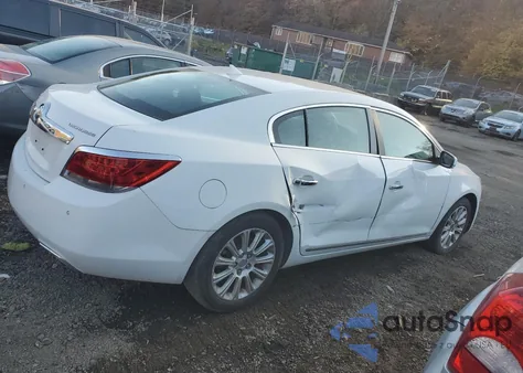 2013 Buick Lacrosse Premium из США, поврежденный, VIN 1G4GF5E32DF272156